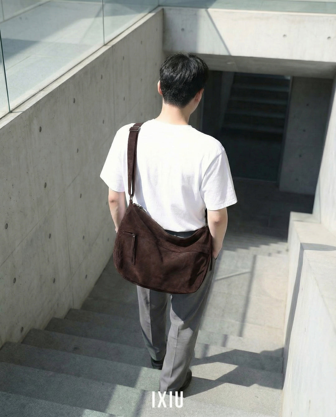 【都会的ノマド】プレミアム・ムーン・メッセンジャーバッグ（韓国ミニマル）