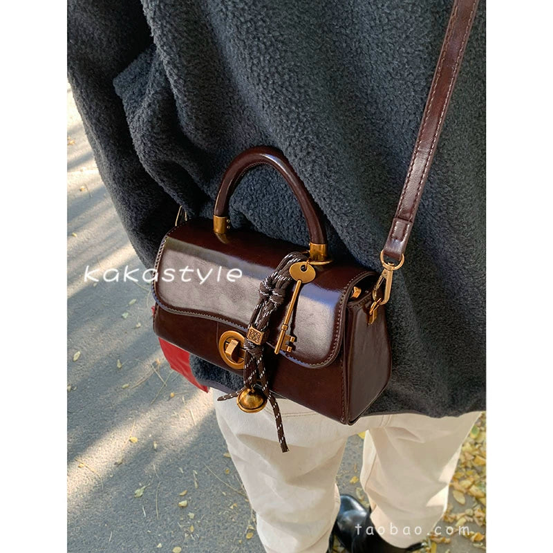 韩版复古通勤斜挎包-秋冬复古方形单肩手提包（4色可选）