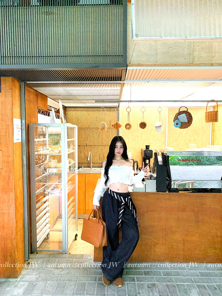 Off-Shoulder White Long Sleeve Shirt – Sexy Slim-Fit Cropped Blouse