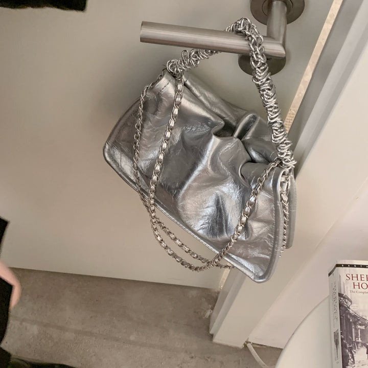 Korean Pleated Chain Shoulder Bag – Retro Underarm Handbag for Fall/Winter (Available in 4 Colors)