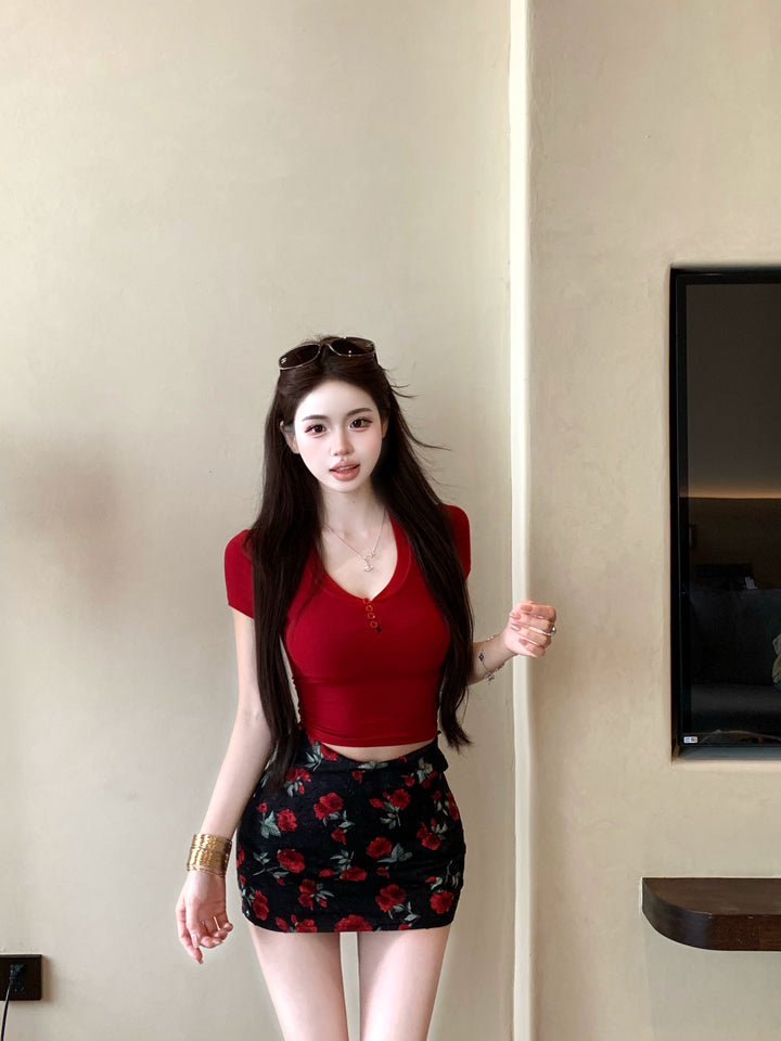 Red V-Neck Slim Knit Short Sleeve Top – Summer Sexy Fitted Crop Tee