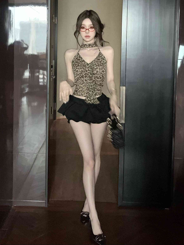 豹纹露背吊带上衣 - 美式性感修身短款女装