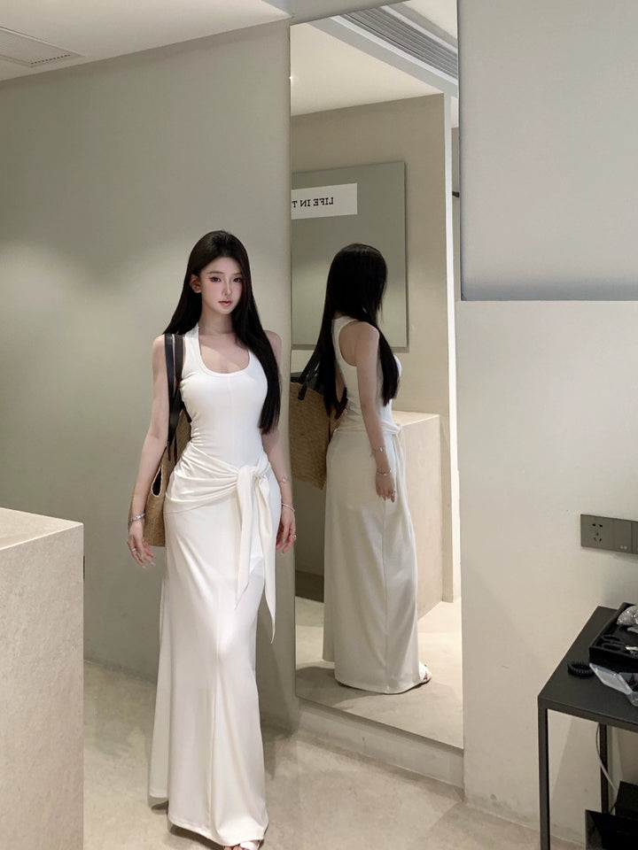 Đầm Maxi Ôm Body Không Tay Cổ Chữ U Màu Đen – Phong Cách Dự Tiệc Mùa Hè Ôm Vừa (Có 3 Màu)
