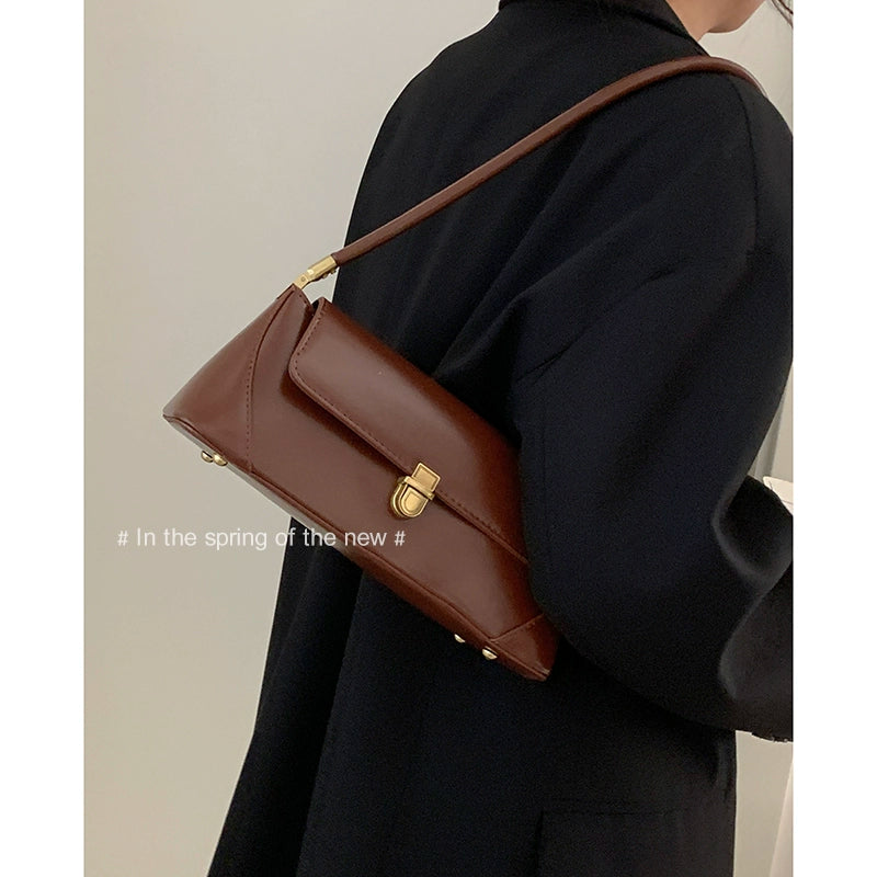 French Vintage Baguette Shoulder Bag – Chic Retro Underarm Handbag for Women (Available in 4 Colors)