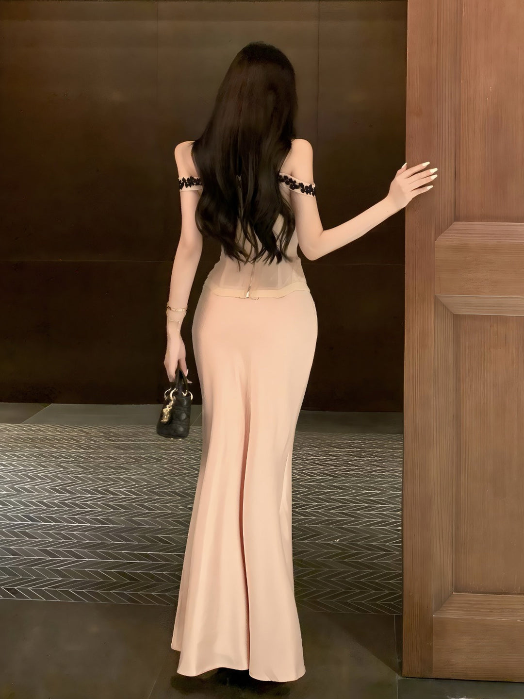 Elegant Satin Camisole Top & Mermaid Skirt Set – Pure Desire Style Two-Piece Dress