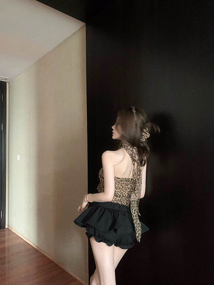 豹纹露背吊带上衣 - 美式性感修身短款女装