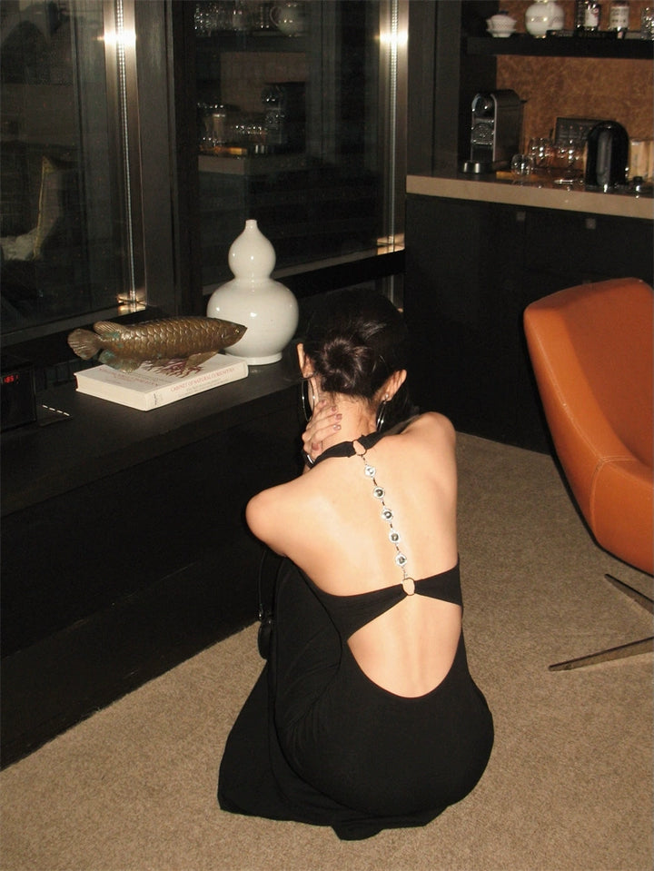 设计感露背挂脖连衣裙女夏季御姐风修身礼服长裙黑色气质包臀裙子