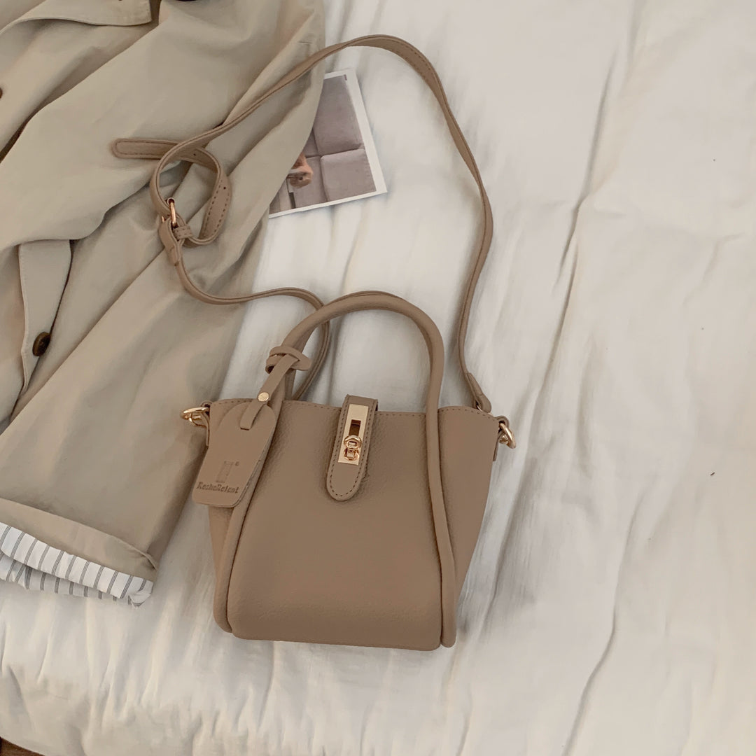 韩式复古水桶单肩包 – 2025 秋冬简约时尚手提包（4 种颜色可选）