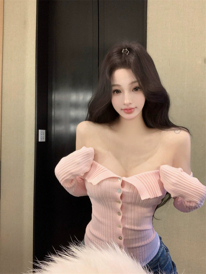 一字肩粉色袖套针织衫女秋季修身纯欲性感超好看短款抹胸露肩上衣