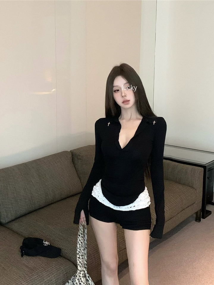 Black V-Neck Slim Fit Long Sleeve Top – Sexy Curved Hem Design